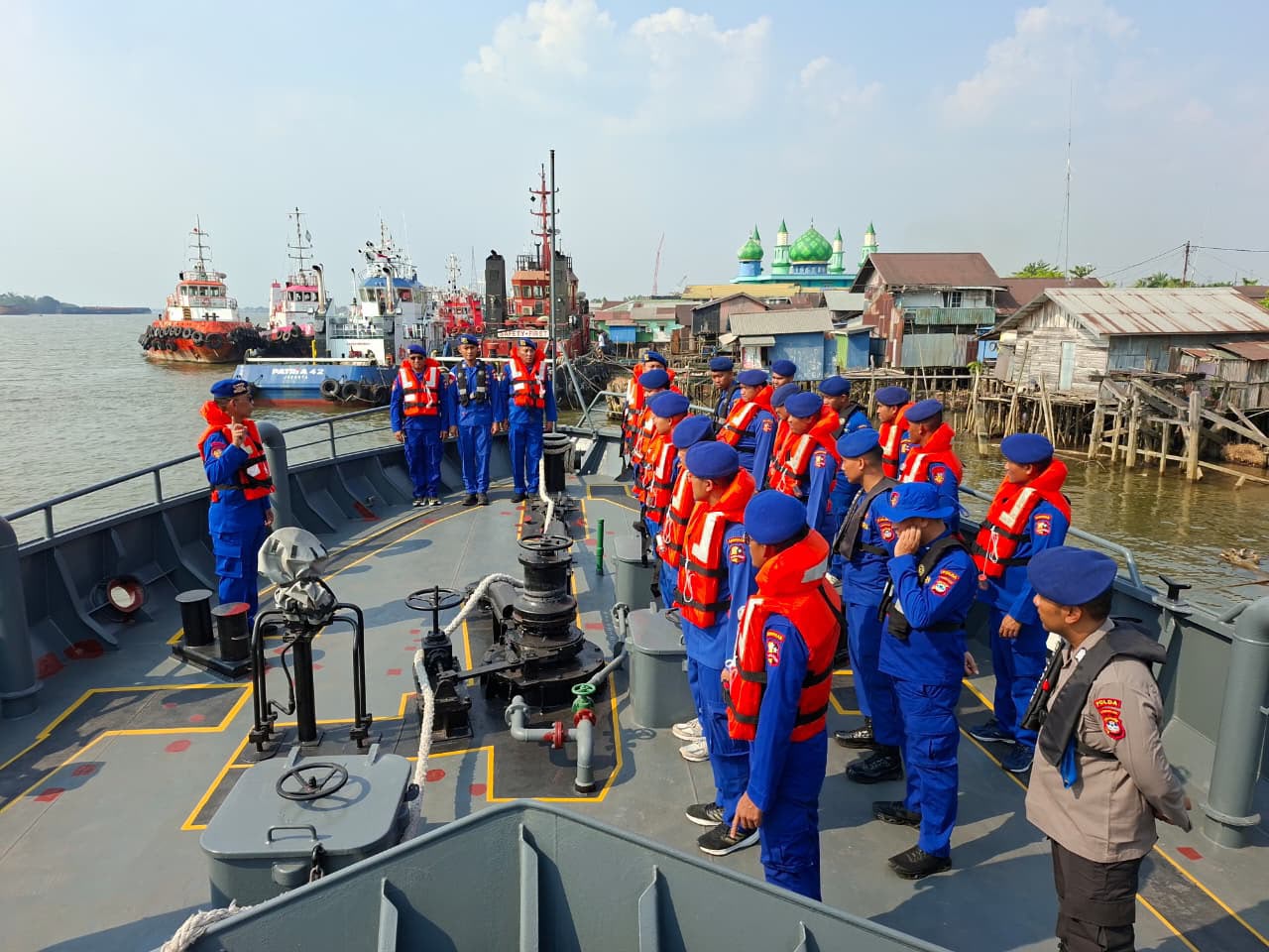 Polri All Out Cari Korban KM Virgo Transport 8, Tiga Kapal Polisi Diberangkatkan Operasi SAR KM Virgo